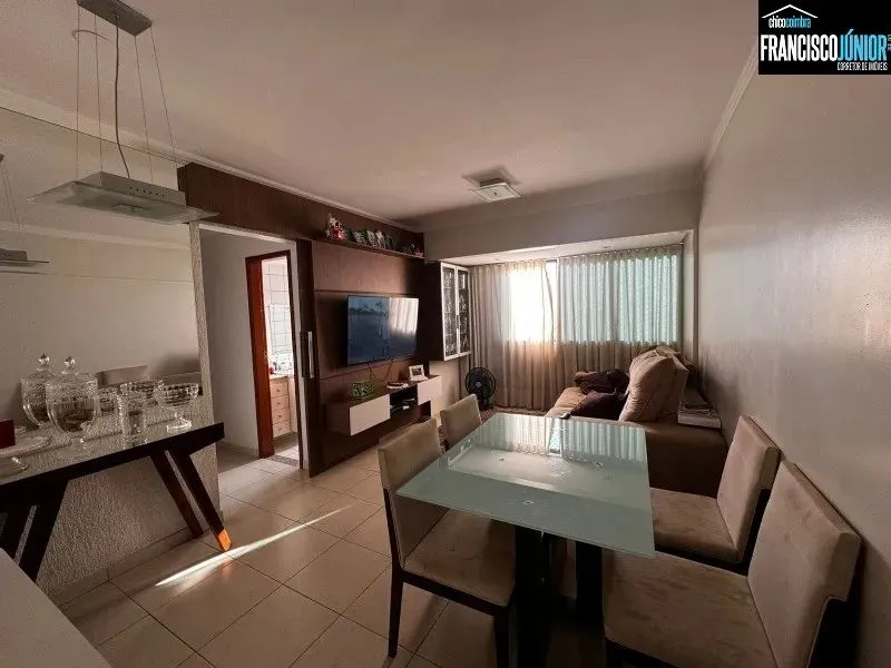 Apartamento no Setor dos Funcionários, Gran Campinas, 3 Quartos 1 Suíte, Armários, Porcela