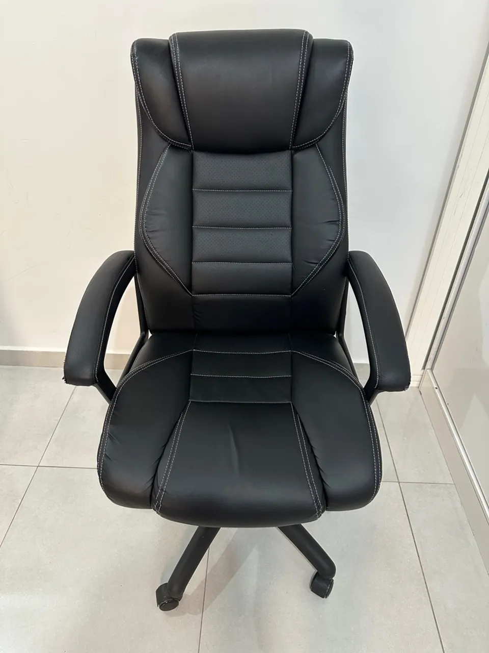 Cadeira de Escritório presidente Confortável e Ergonômica