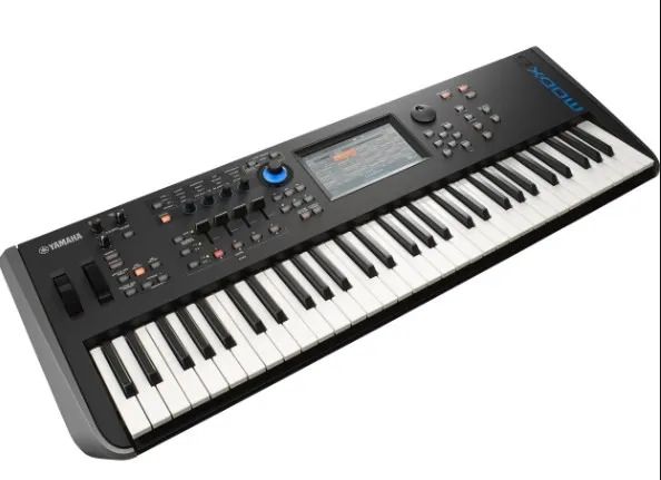Yamaha MODX6 em estado de novo