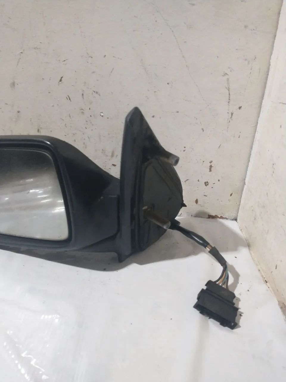 Retrovisor esquerdo golf 97 ap  4p - Foto 5