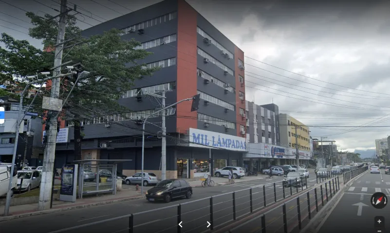 Sala comercial compartilhada 50m2 - Av. Leitão da Silva