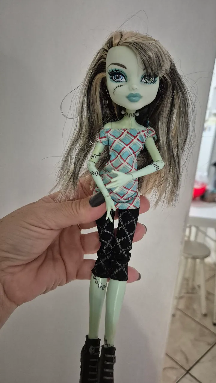Boneca Monster High Frankie Stein