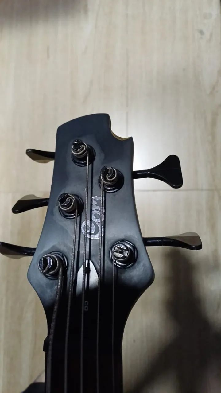 Baixo Cort 5 Cordas (B5) - Ativo com Bag - Foto 3