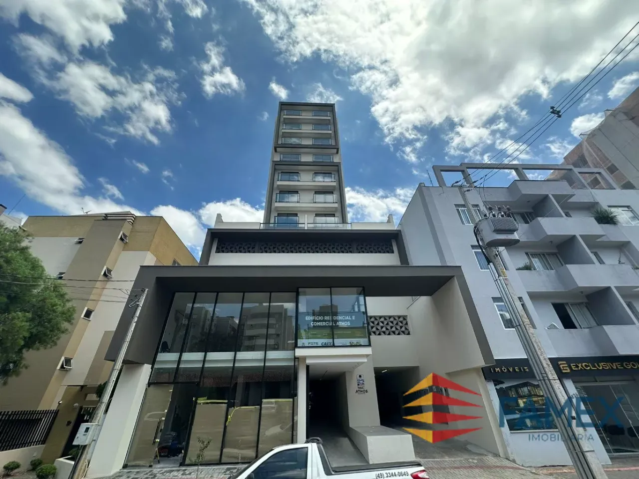 APARTAMENTO PARA LOCAÇÃO TODO MOBILIADO COM 01 QUARTO - PRÓXIMO AO SUPERMERCADO CENTER CEN