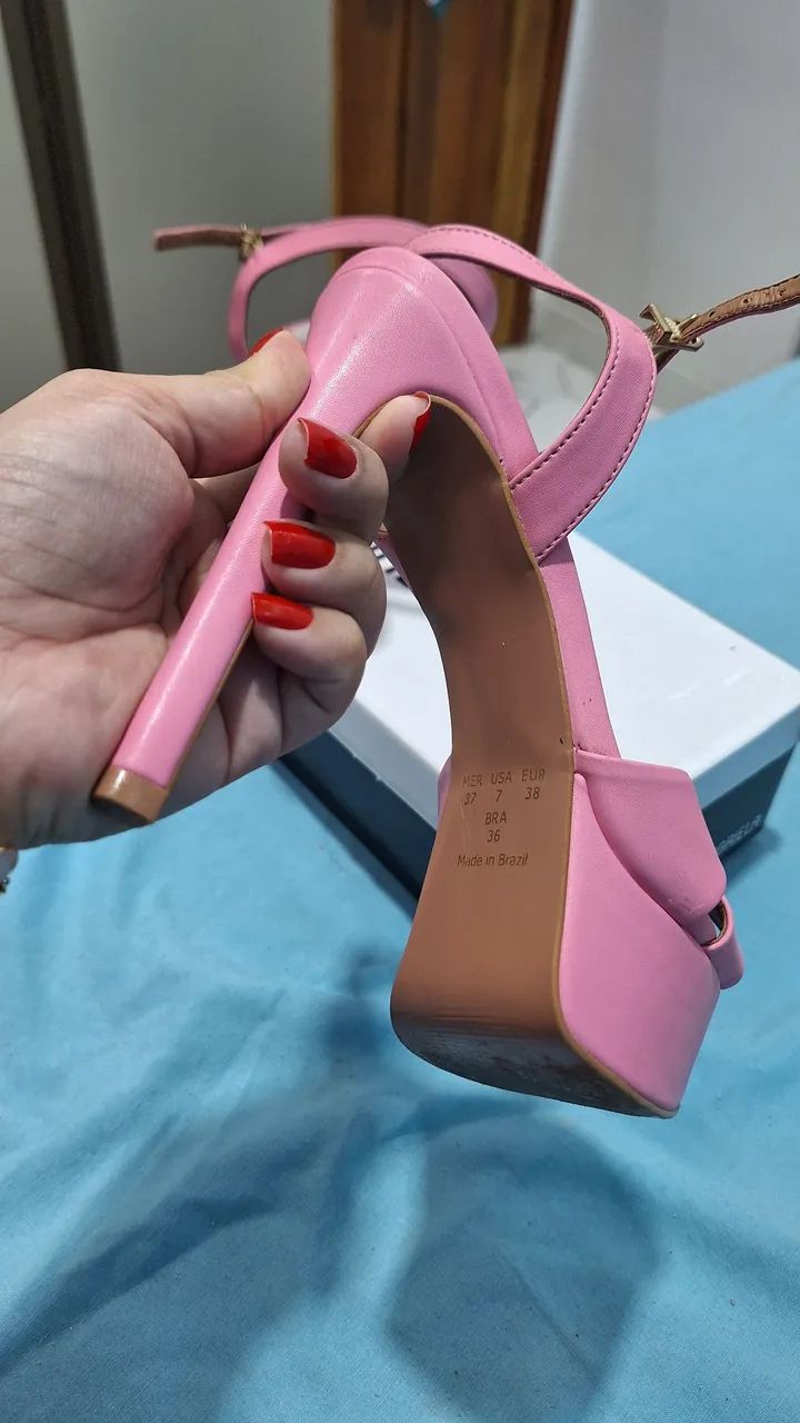 Sandália rosa PAULA BRASIL na caixa - Foto 3