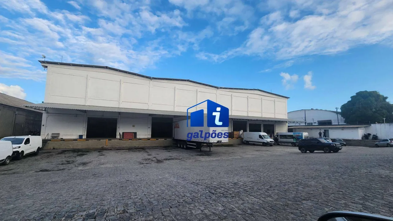 Galpão Logístico com 3.000 m² dentro de condomínio no Ibura, Recife - PE