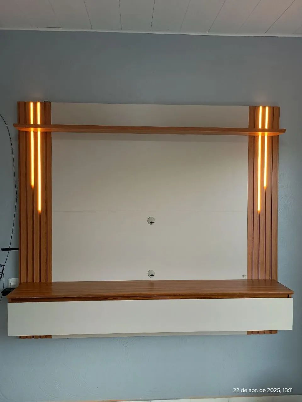 Rack para TV com Iluminação LED