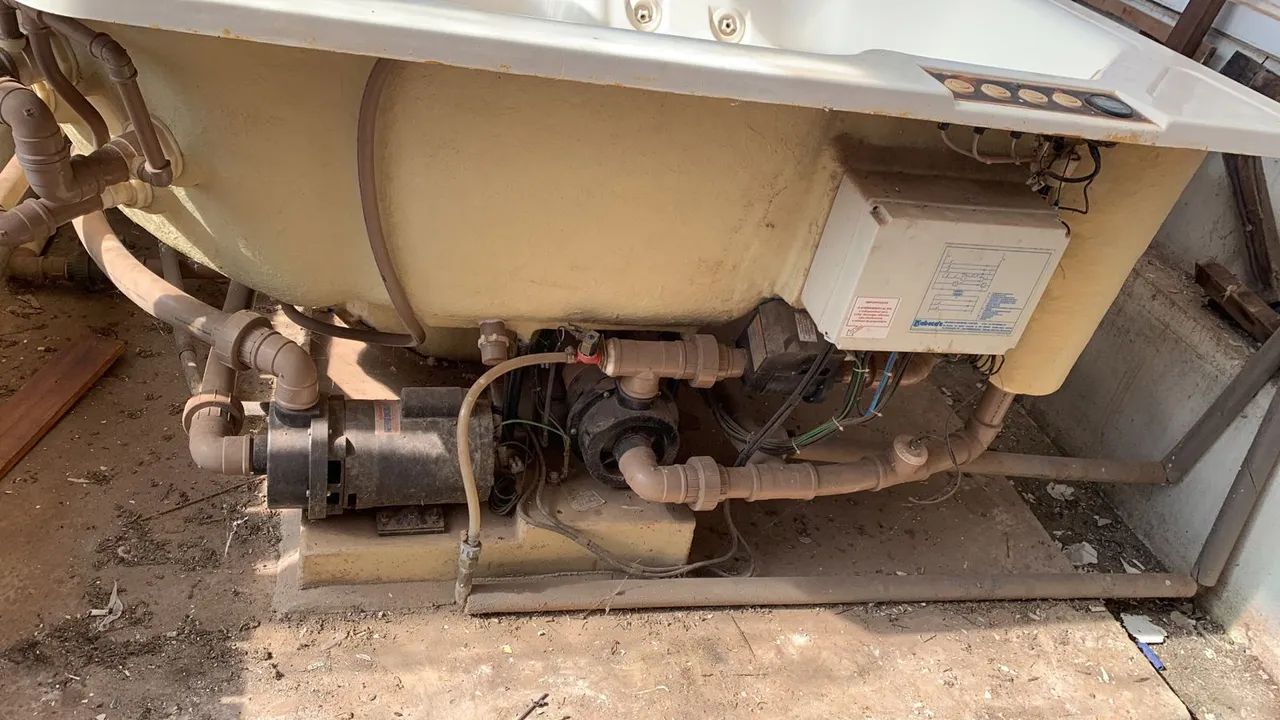 Jacuzzi hidromassagem área externa e interna - Foto 3