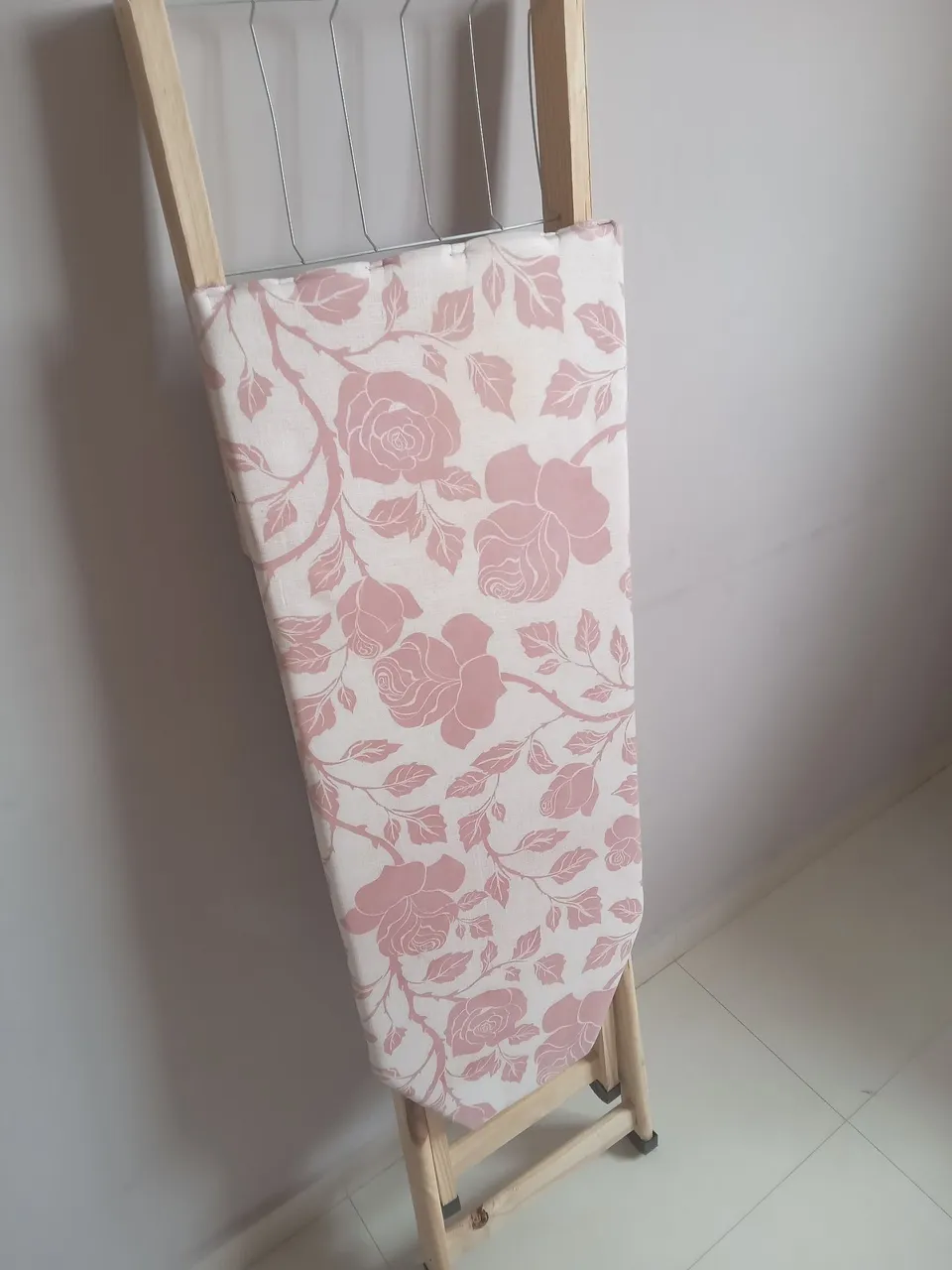 Tábua de Passar Roupa Floral