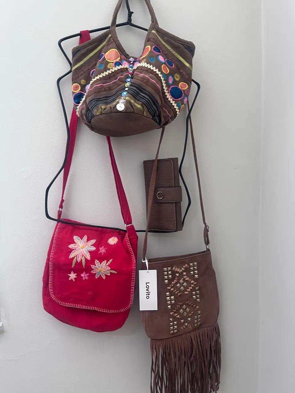 Bolsas femininas marcas arezzo, couro fino e outras. - Foto 5