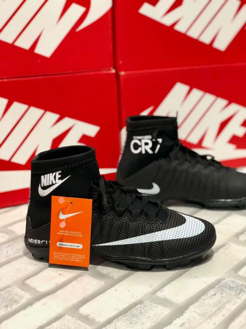 Chuteira Nike Mercurial CR7