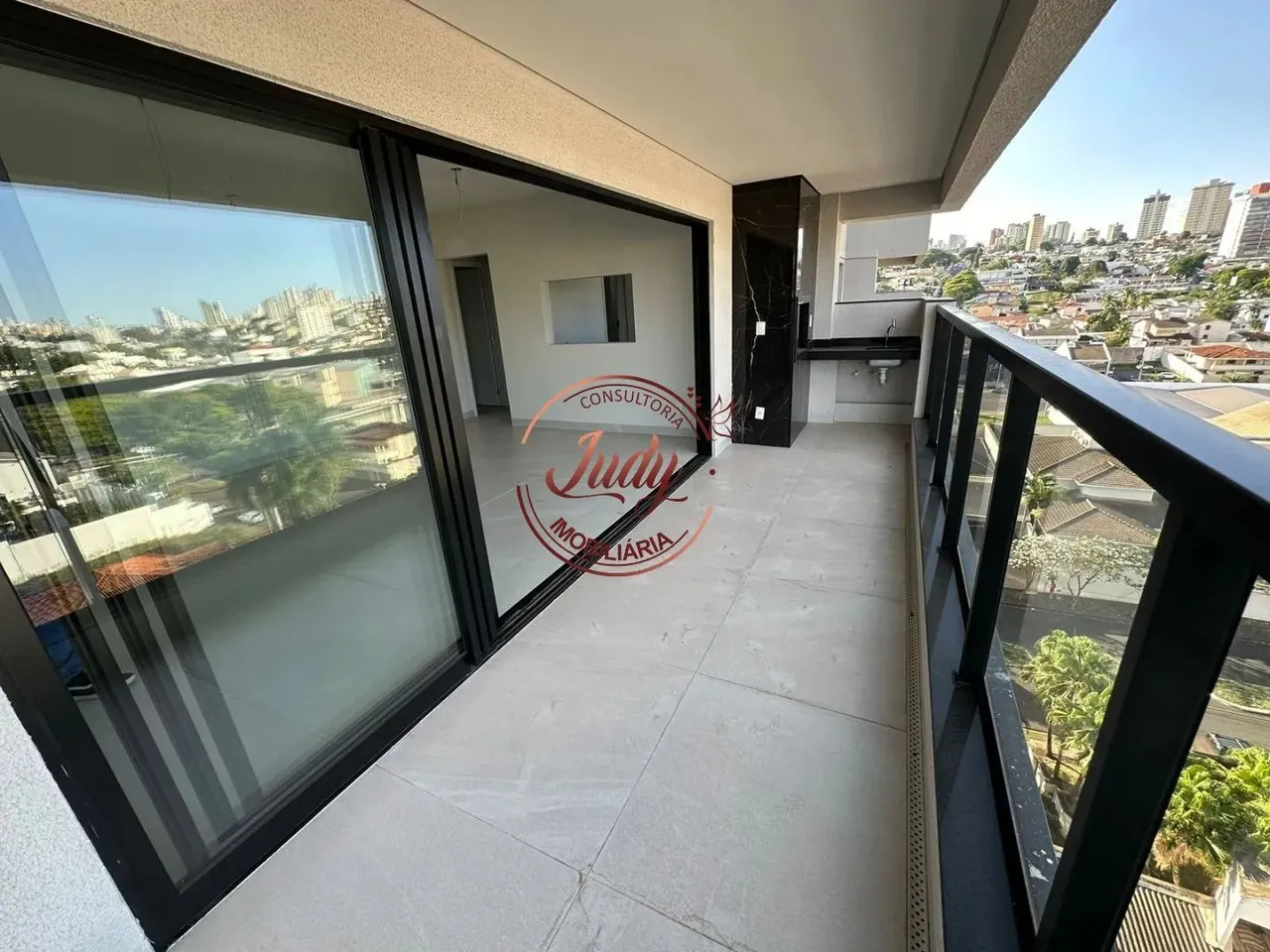 Apartamento TOP no Altamira com 3 Suítes - Uberlândia - MG