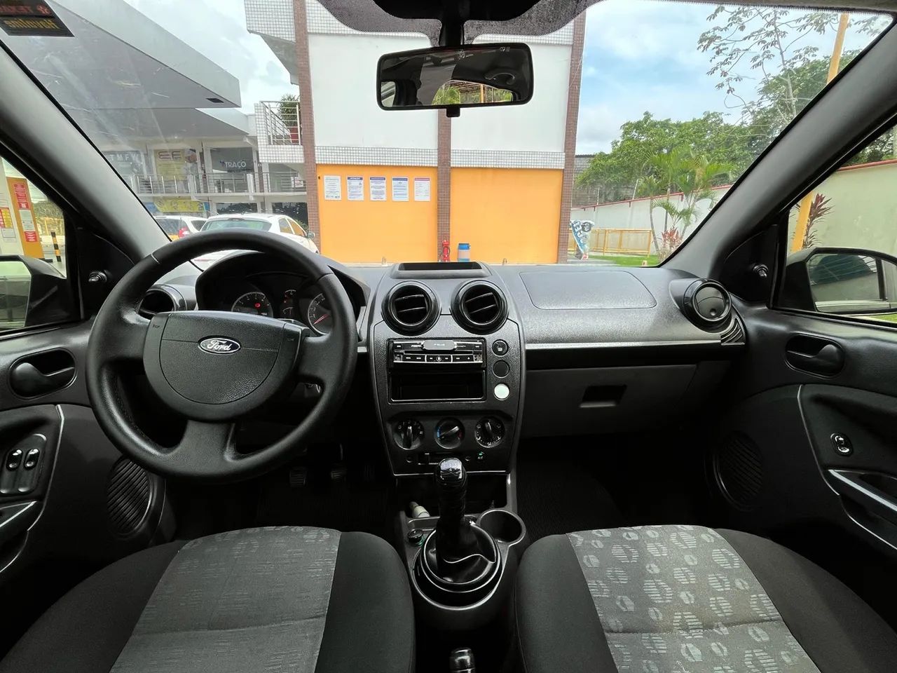 Ford Fiesta 2013 ent 3 mil financia  - Foto 4