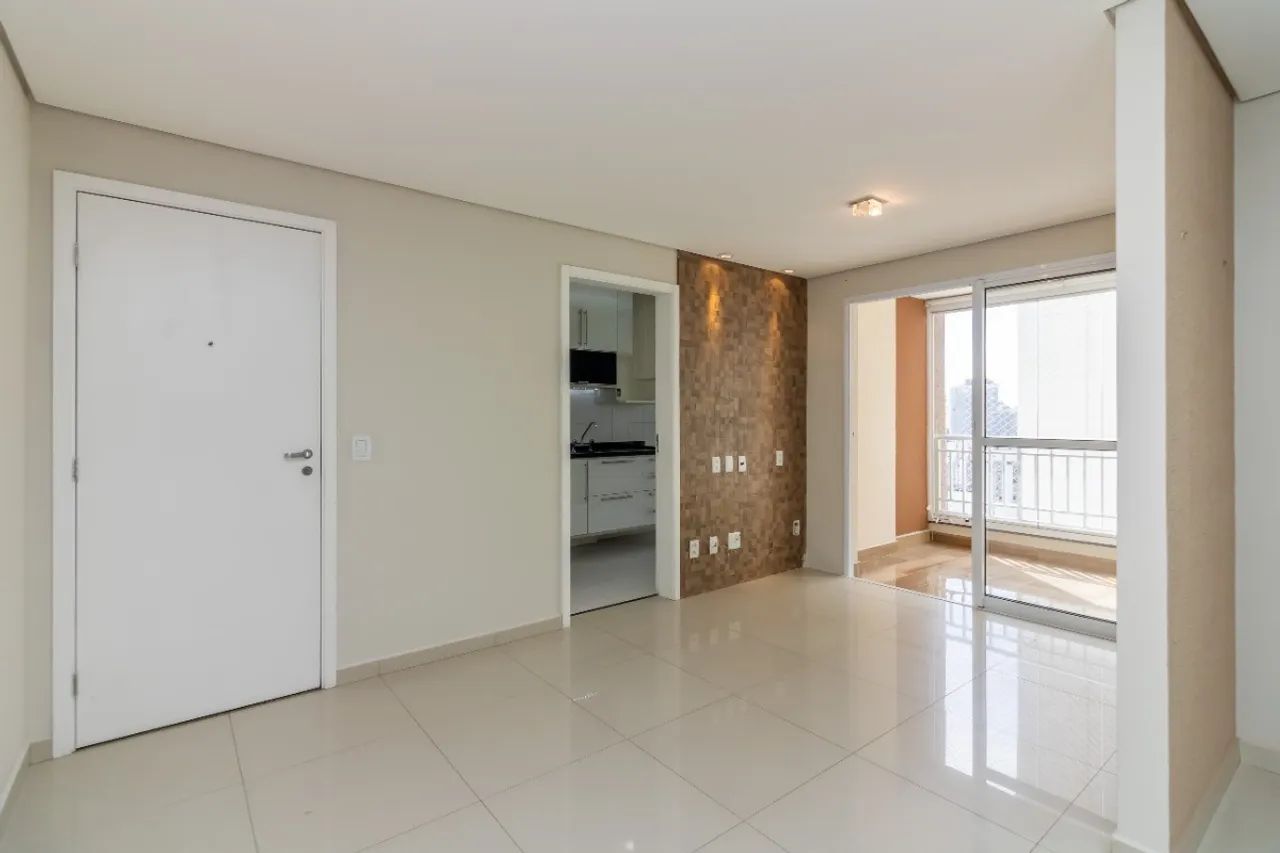 Apartamento tipo para venda com 2 quartos, sendo 1 suíte, 61m² - Foto 2