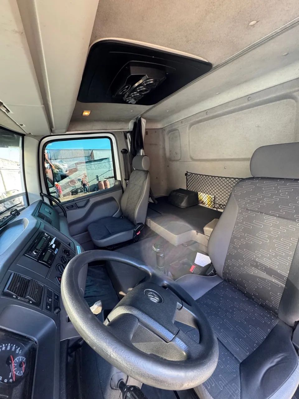 Caminhão Volkswagen Constellation 15.190E - Foto 7