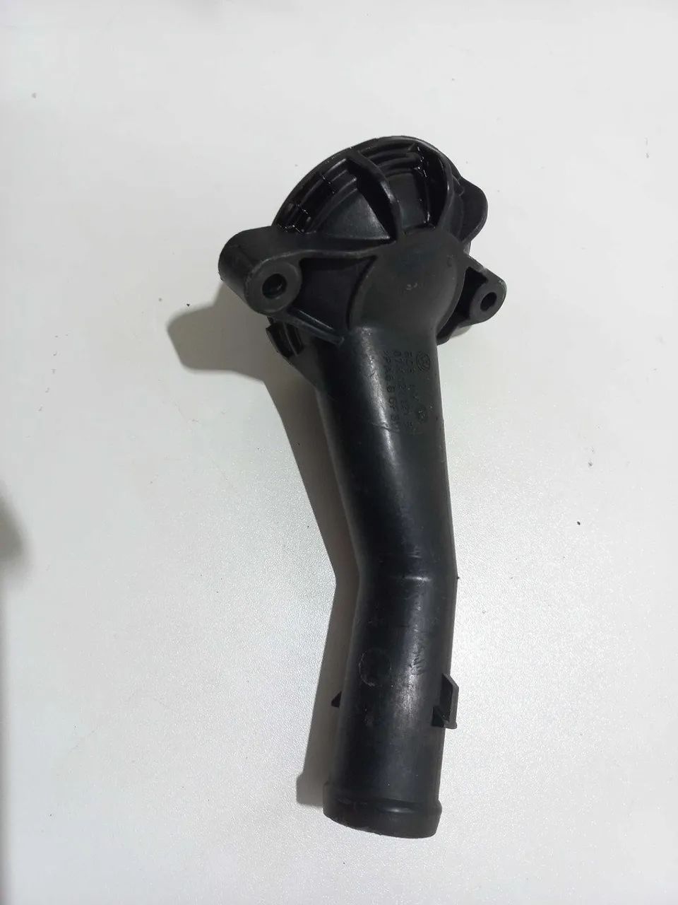 Tampa De Valvula Termostatica Vw Jetta 2009 2.5 - Foto 2