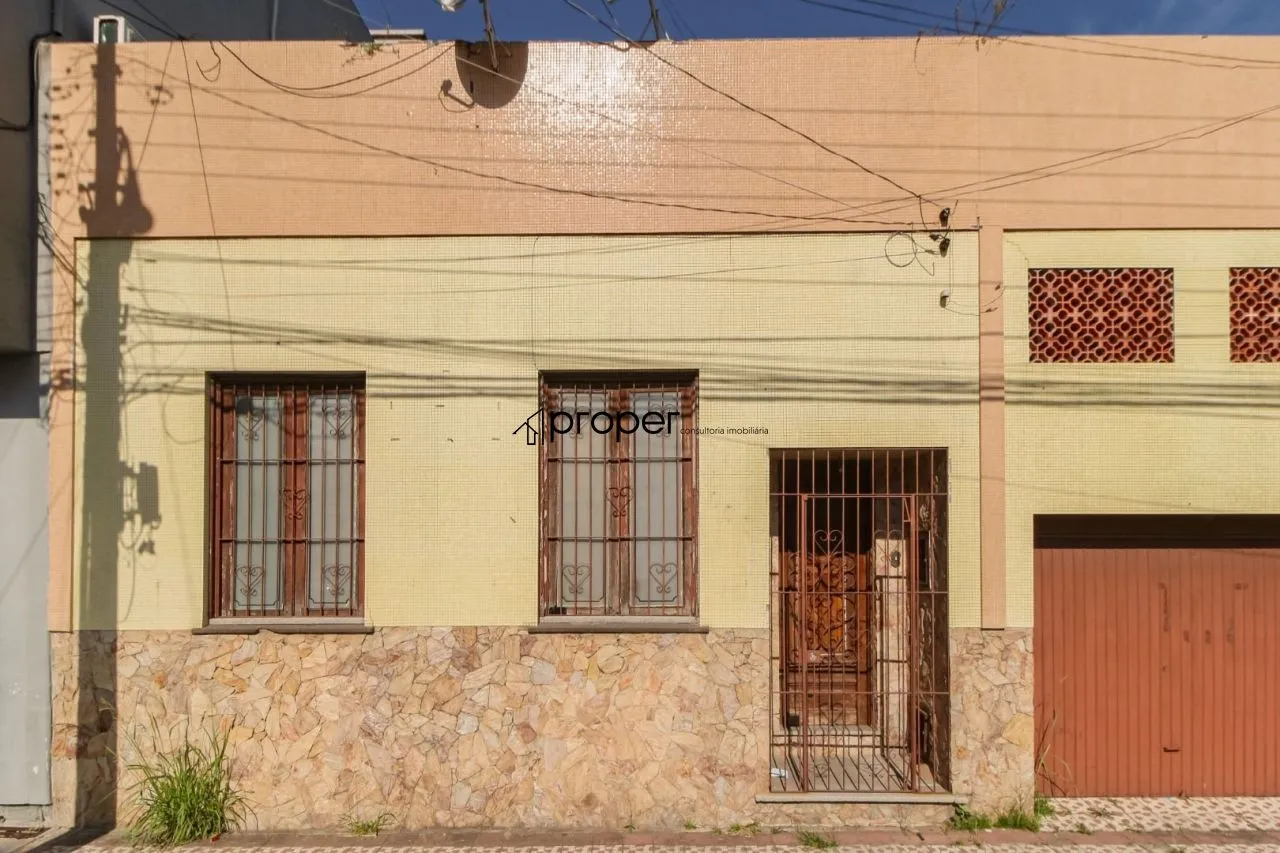 Casa com 3 dormitórios à venda, 197 m² Centro - Pelotas/RS