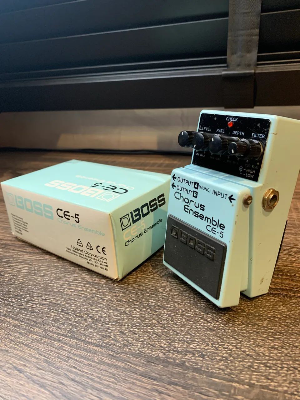 Pedal Boss Chorus CE5 - Foto 4