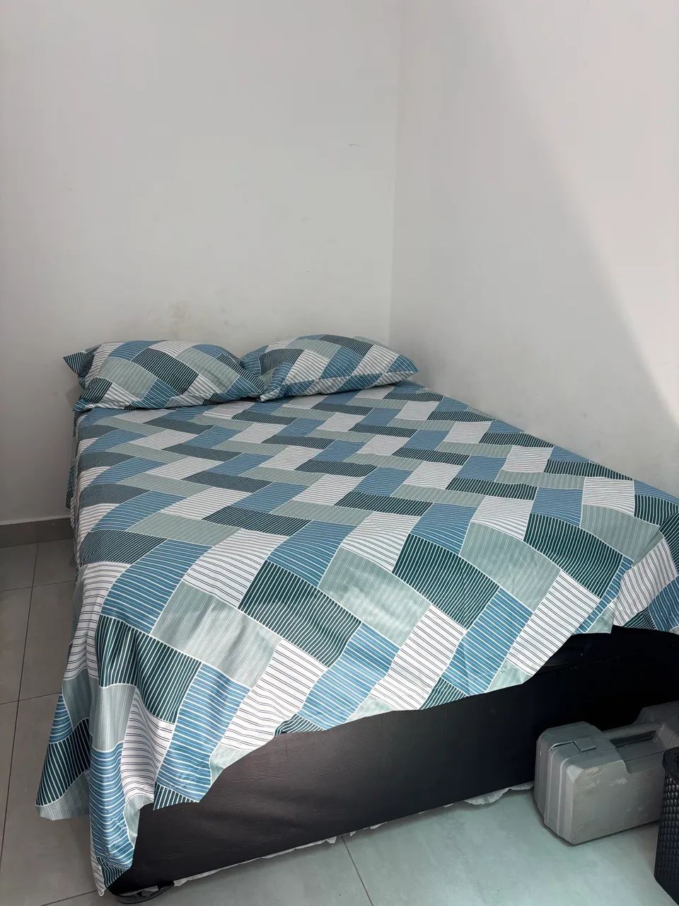 Cama casal box BAÚ