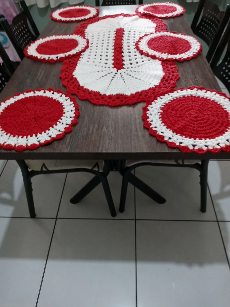 Trilho de mesa e sousplat