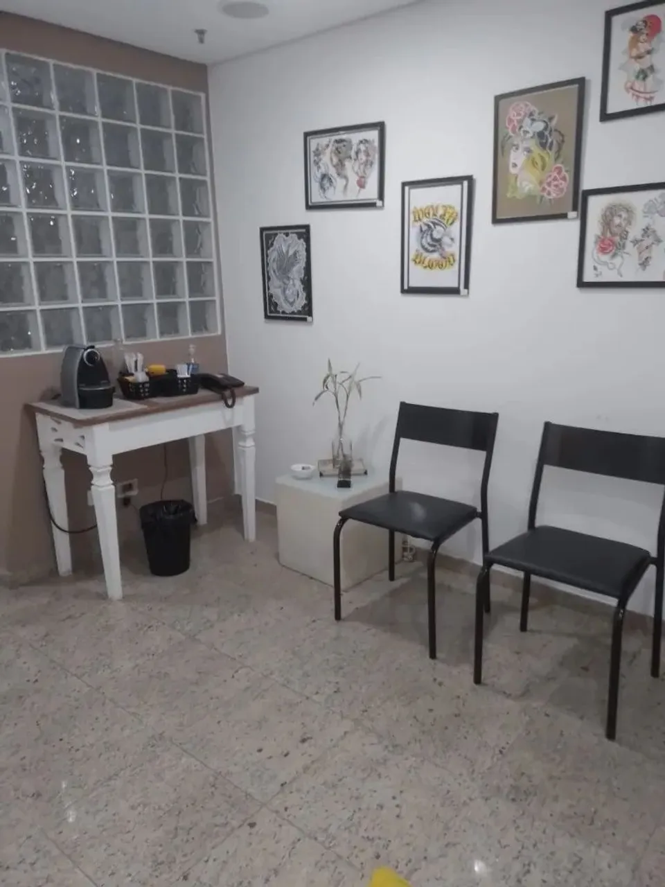 Sala Comercial à Venda em Moema- SP