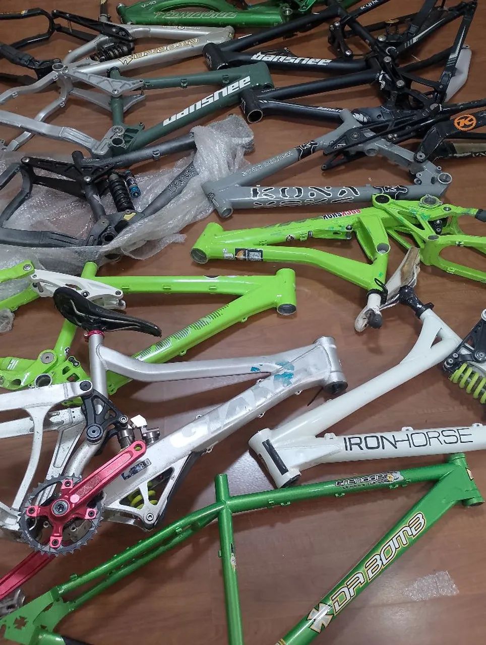 Quadro kona down Hill  - Foto 6