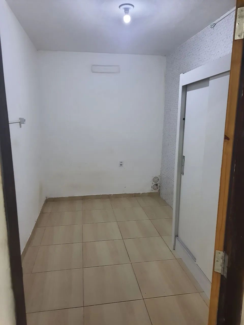 KITNET COM MOBÍLIA 500 METROS UFPB - Foto 2