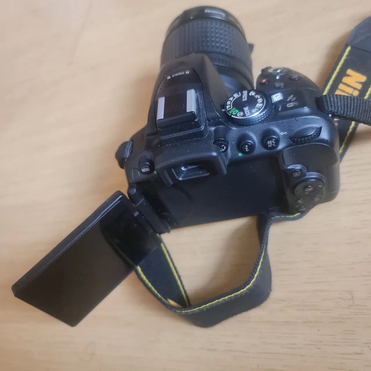 Câmera DSLR Nikon D5300 - Foto 3