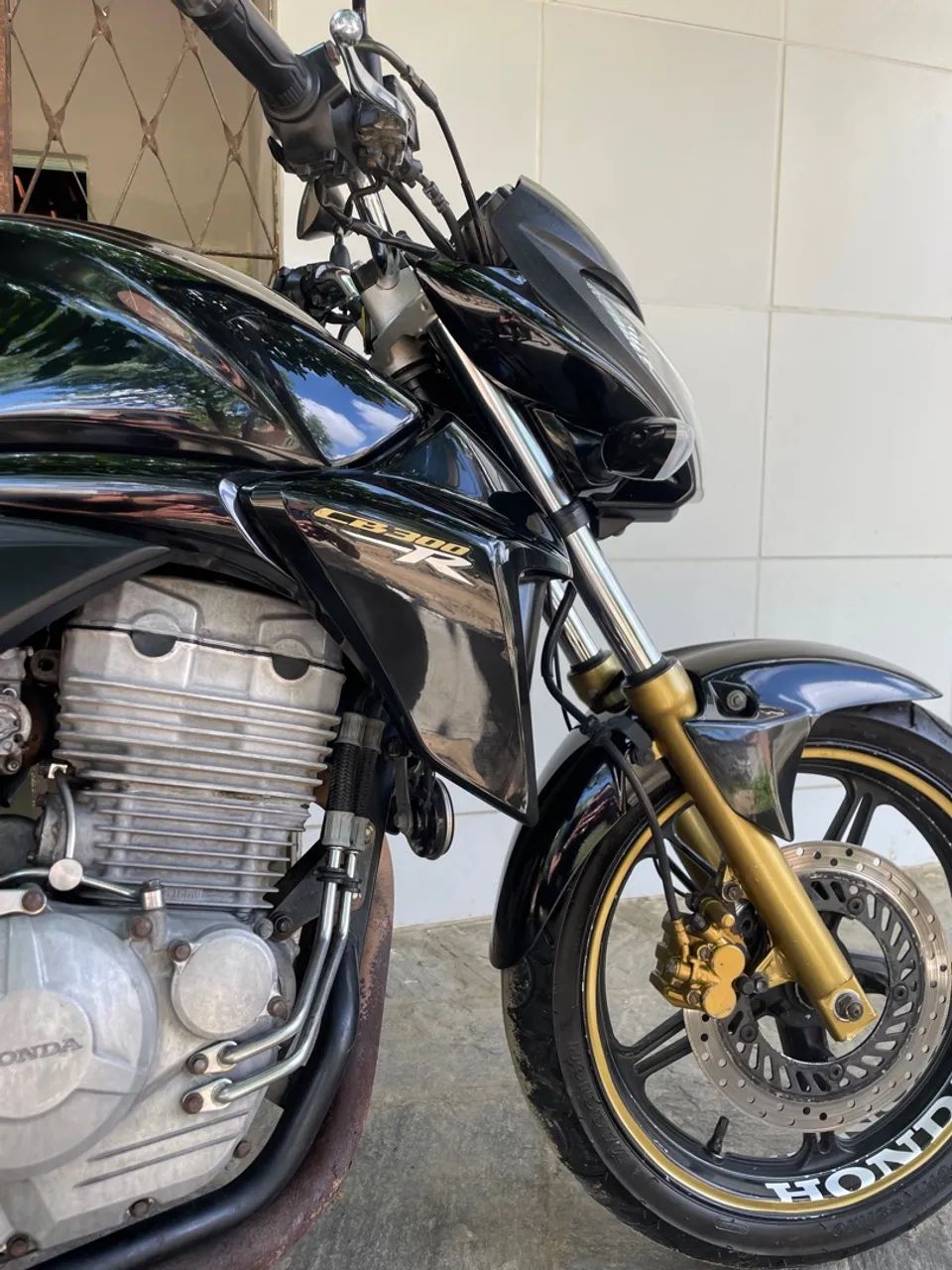 Moto Honda CB 300 - Foto 5