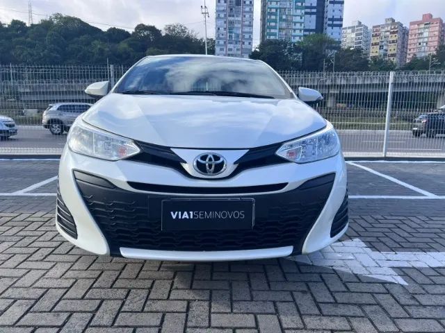 Toyota YARIS HA PLS15CNT   (LORENZO STURARO) - Foto 2