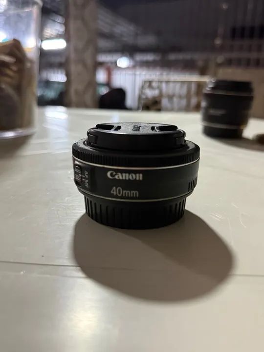 Lente Canon 40mm 2.8 stm 
