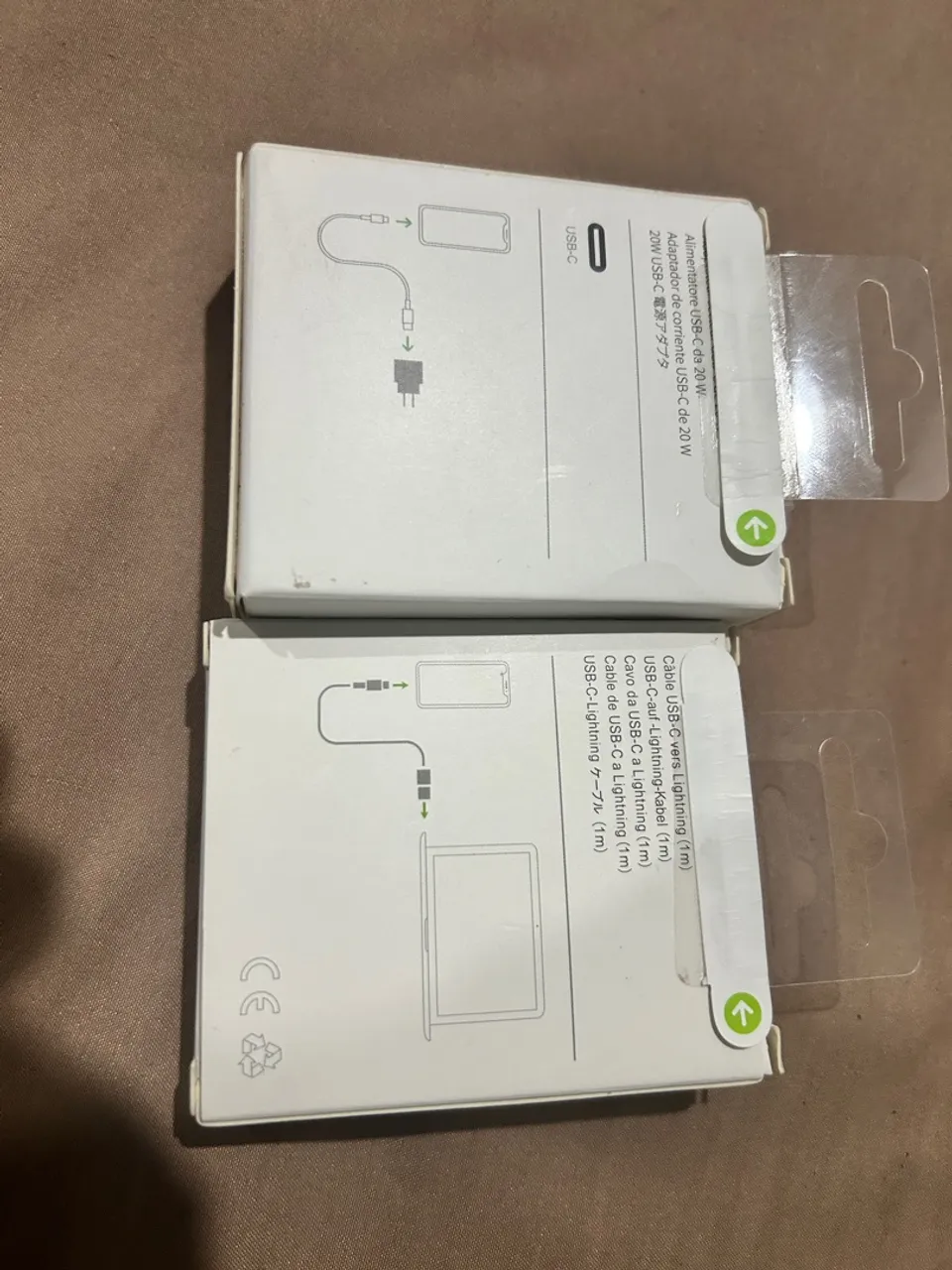 Celular Carregador e Cabo USB-C para Lightning Apple