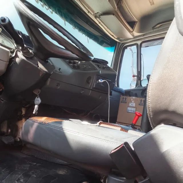 M.BENZ  LS1634 6X2 CAMINHAO CAVALO MANUAL CABINE LEITO 2007 - Foto 9