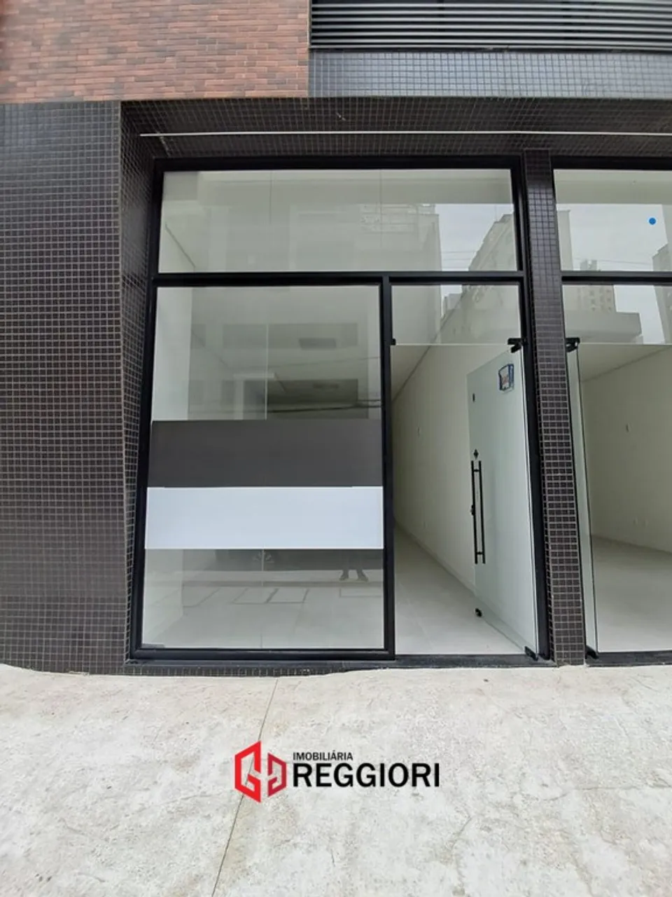 SALA COMERCIAL 78m² CENTRO DE BALNEARIO CAMBORIU