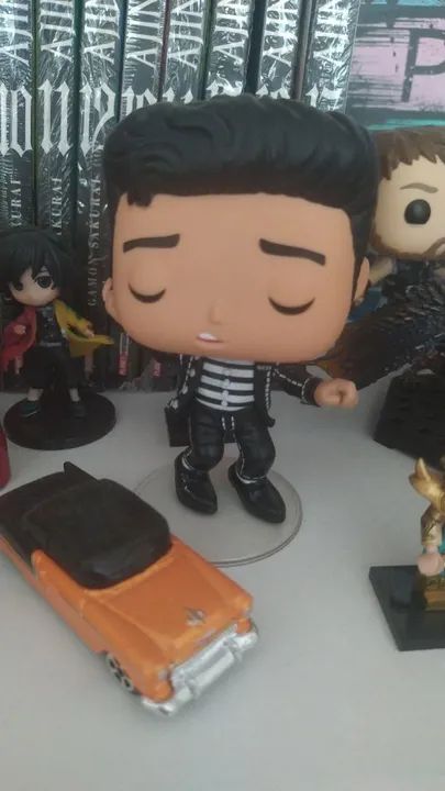 Vendo funko Elvis Presley jail rock