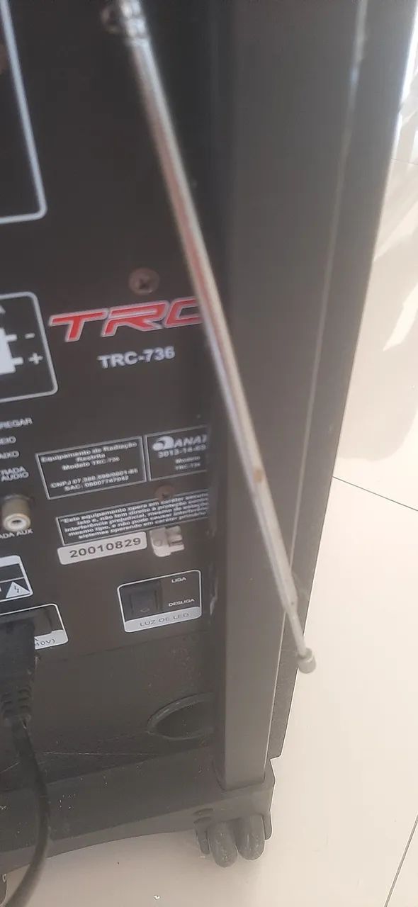 Caixa de som TRC-736 com microfone  - Foto 4