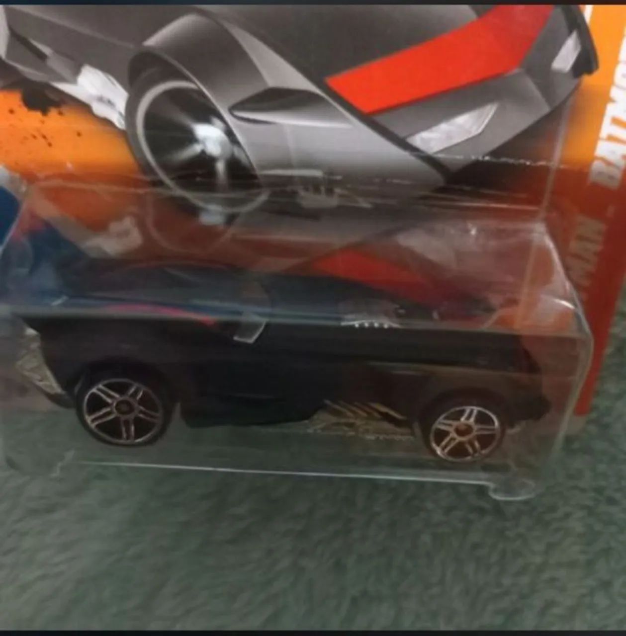 Hot wheels batmovel série animada 1/64 - Foto 2