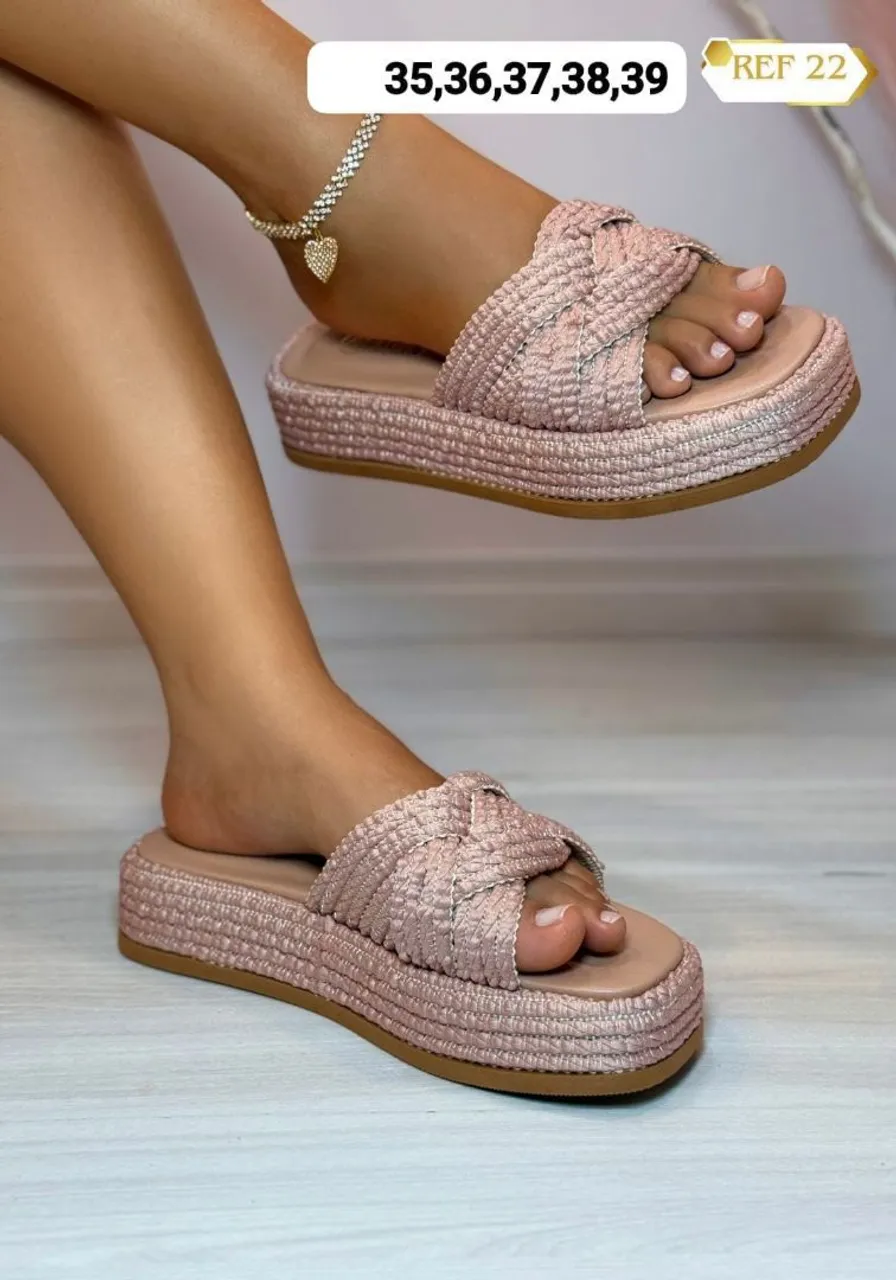 Sandália plataforma rosa claro - Tam. 35 a 39