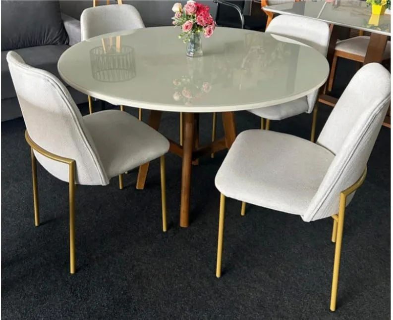 Mesa de Jantar Redonda Cadeiras lalu mesa em madeira maciça 