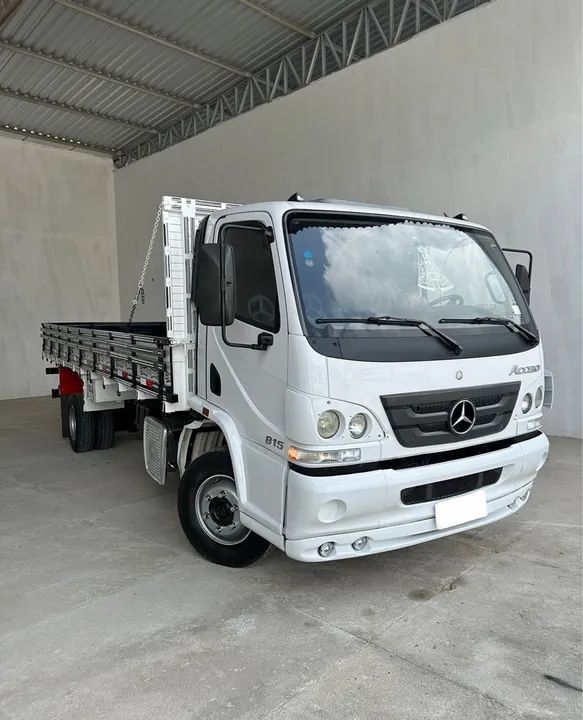 Mb Accelo 815  Carroceria  - Foto 2