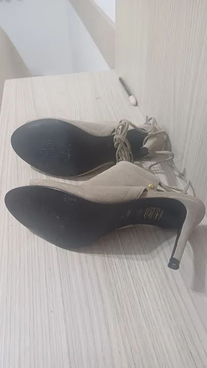 Sandália 36 Carmim cinza com tiras - Foto 4
