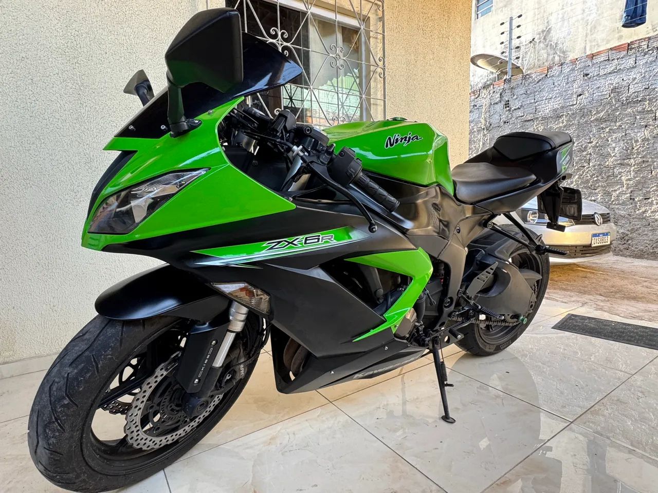 Kawasaki Zx-6r 636cc 2014 - 1443790288 | OLX