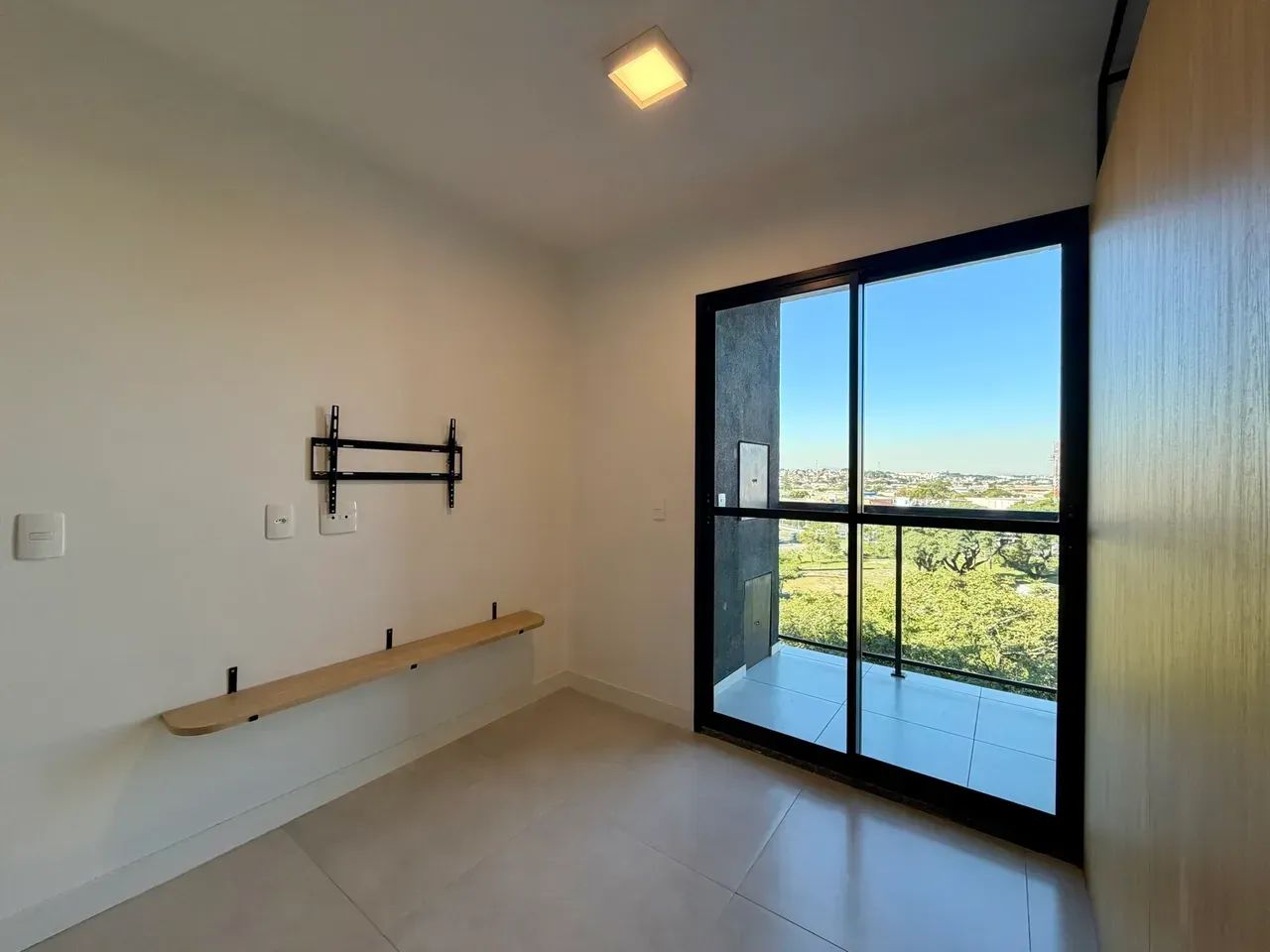ALUGO Apartamento Mobiliado 2 Quartos no Hauer - Foto 2