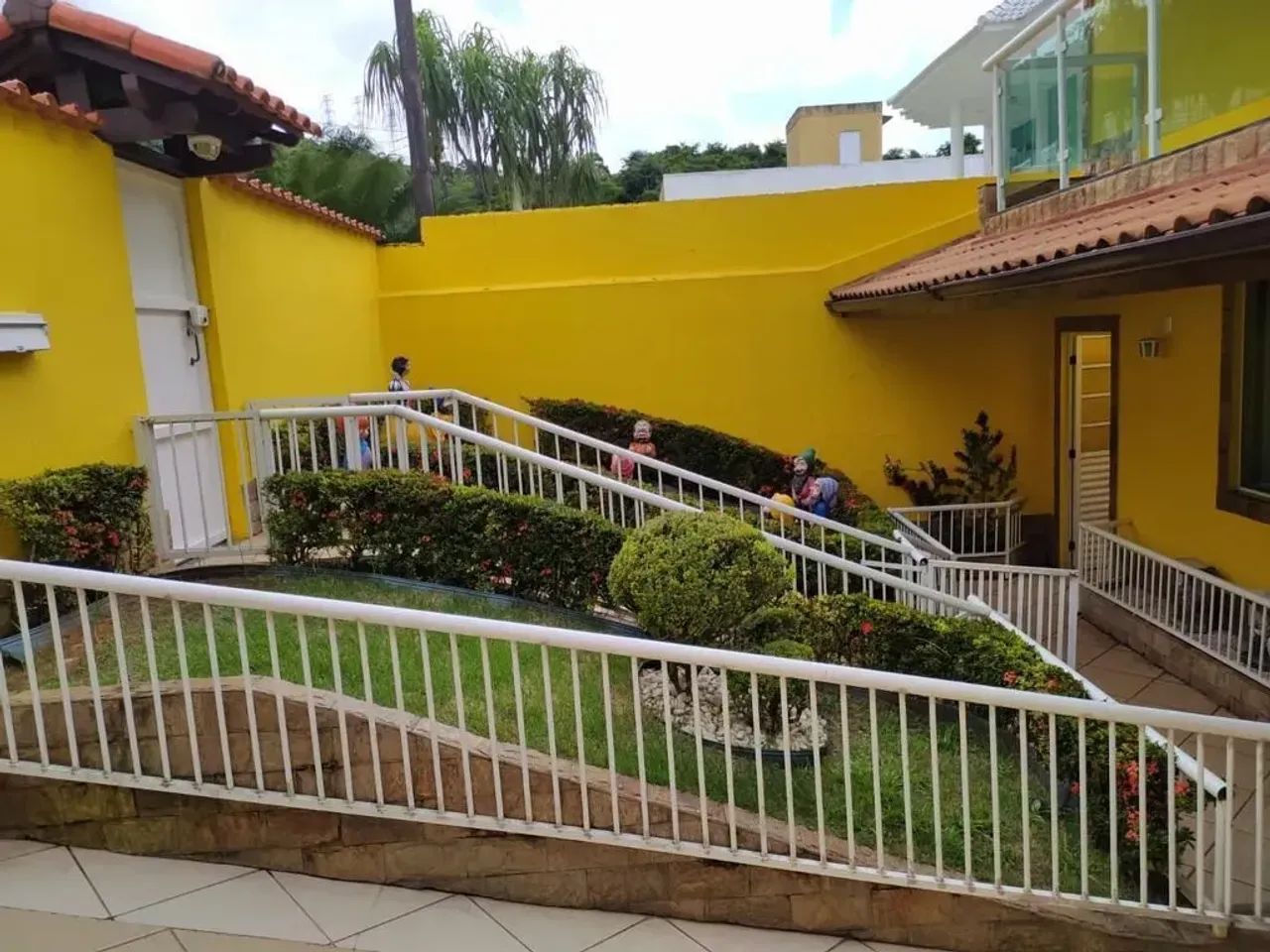 Casa duplex com 200m², 3 quartos sendo 2 suítes à venda - Foto 2