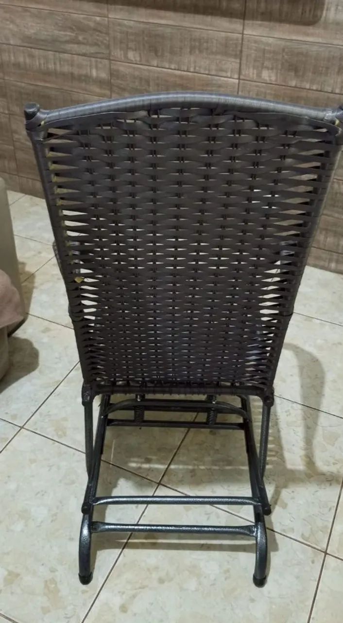 Duas cadeiras de balanço novas  - Foto 4