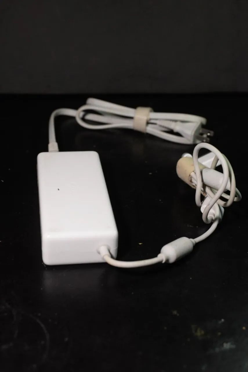 Controle Phantom 4 DJI GL300C + Carregador Original - Foto 6