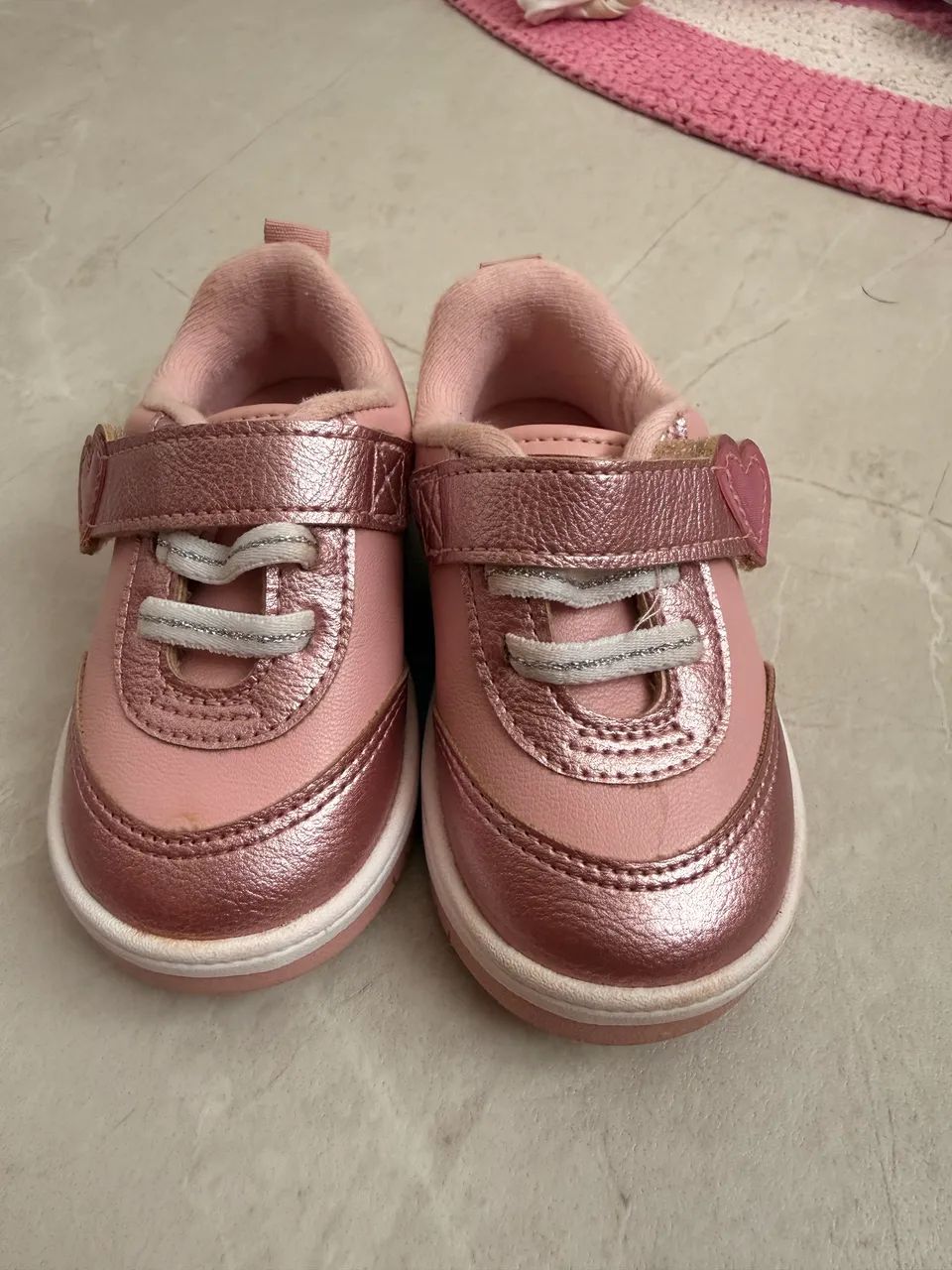 Tênis molekinha com velcro  - Foto 2