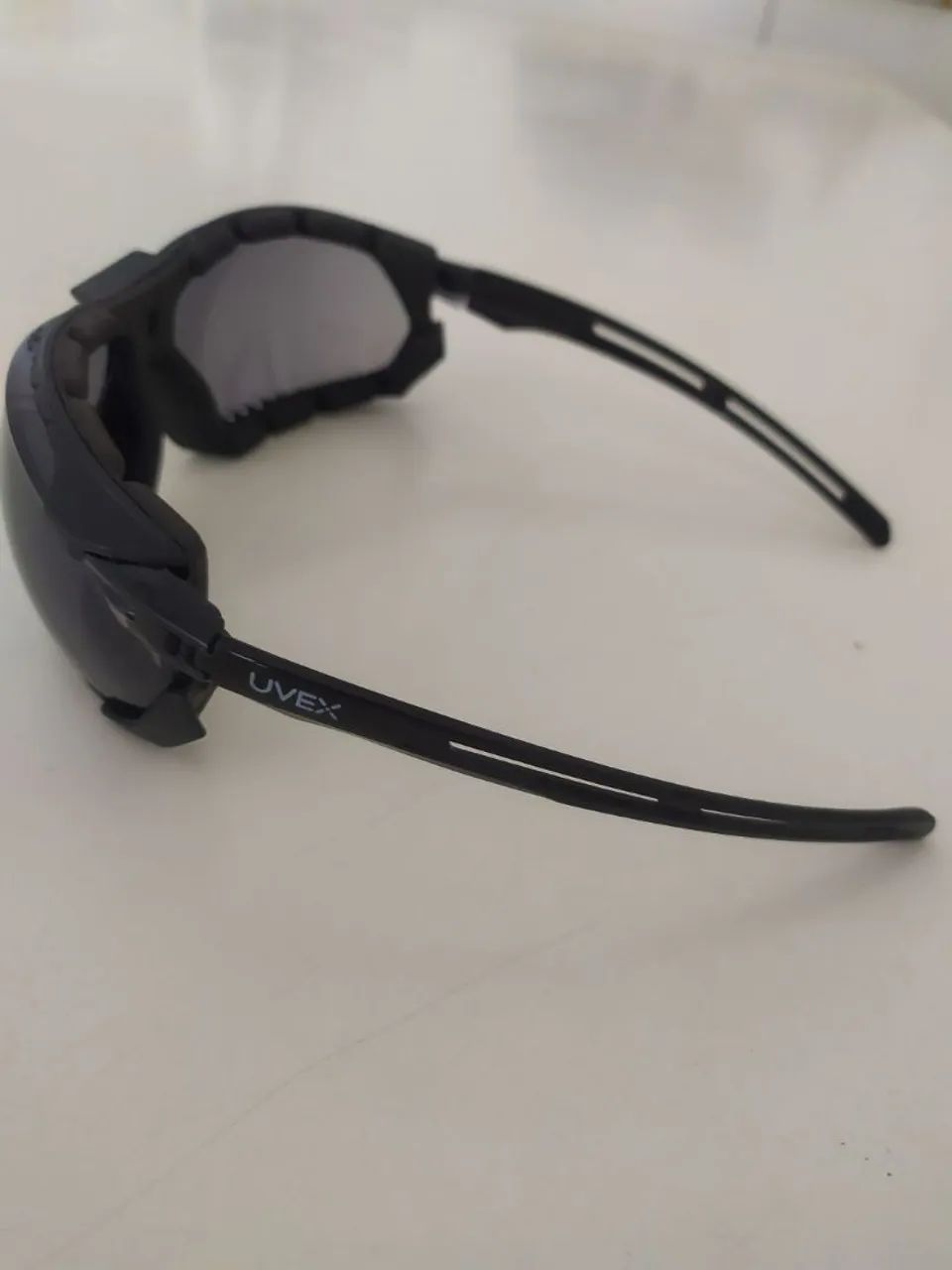 Óculos de segurança Uvex importado  - Foto 2