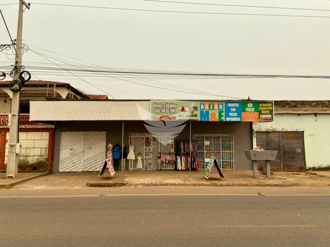 Ponto comercial e residencial