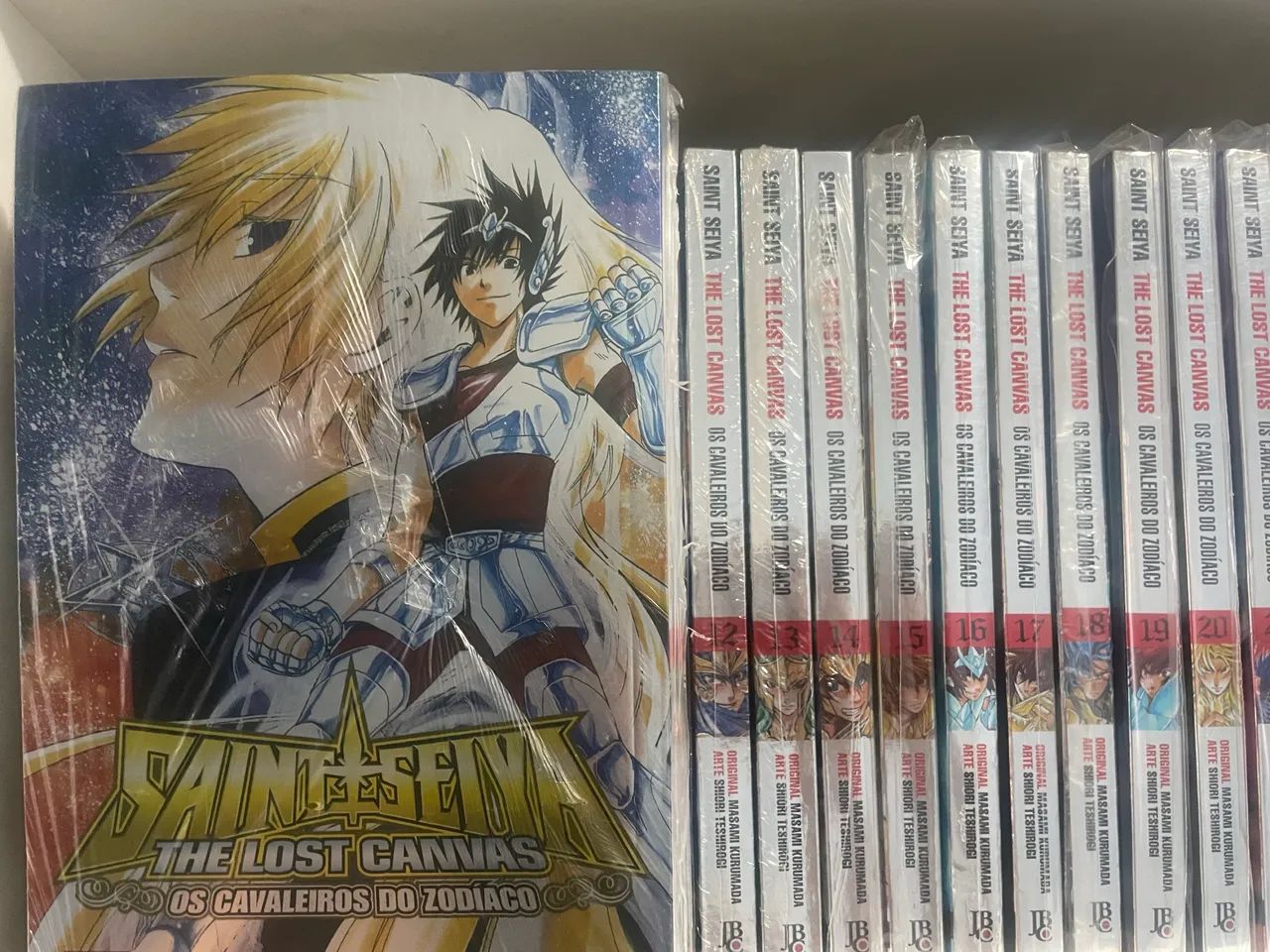 ジャンパラ！55冊セット＋オマケ1冊 The Lost Canvas - Coleção Completa 1 ao 25 | Mangás Edição
